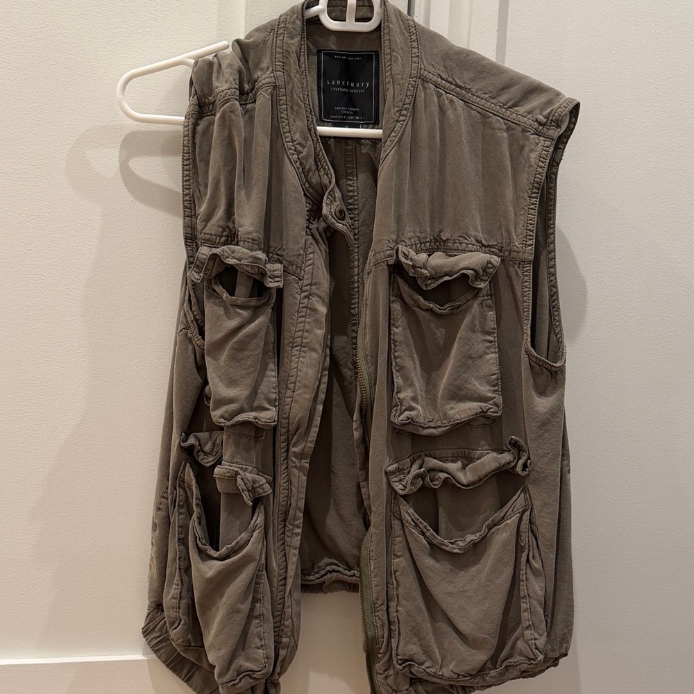 Sanctuary Utility Vest with Multiple Pockets